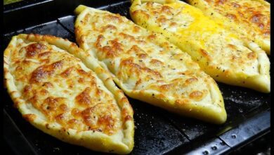 أكلة مش هتاخد دقايق في تحضيرها.. فطائر الجبن الطرية في الطاسة بطعم خطير أسرع أكلة ممكن تعمليها للفطار والعشا