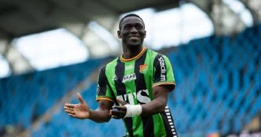 الأهلي يحدد 5 أسماء: صراع شرس على ضم مهاجم أجنبي في يناير