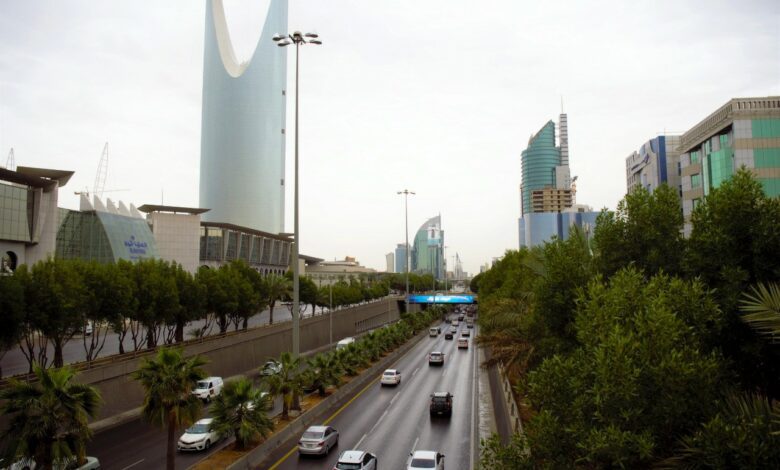 بديلًا للممثلين الماليين: السعودية تُطلق نظام رقابة مالية جديدًا لتعزيز الشفافية.