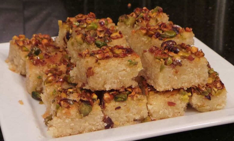 هريسة الشوارع المرملة بطريقة ناجحة ومظبوطة وبكل أسرارها وتكاتها وبطعم هياخدك في حتة تانية خالص