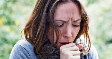 الالتهاب الرئوي التنفسي: أخطاء شائعة في البلع قد تكون السبب الخفي