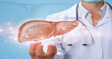 السكر والكبد: طبيب يوضح كيف يدمر استهلاك الحلوى صحتك تدريجيًا