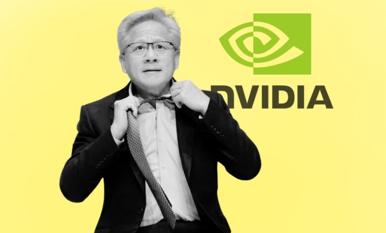 جنسن هوانغ تحت الضغط: كيف يدير مؤسس نفيديا قلق الموظفين في عصر الذكاء الاصطناعي؟