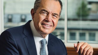 محمد منصور يعود إلى مصر باستثمارات ضخمة.. هل يسير على خطى ساويرس؟