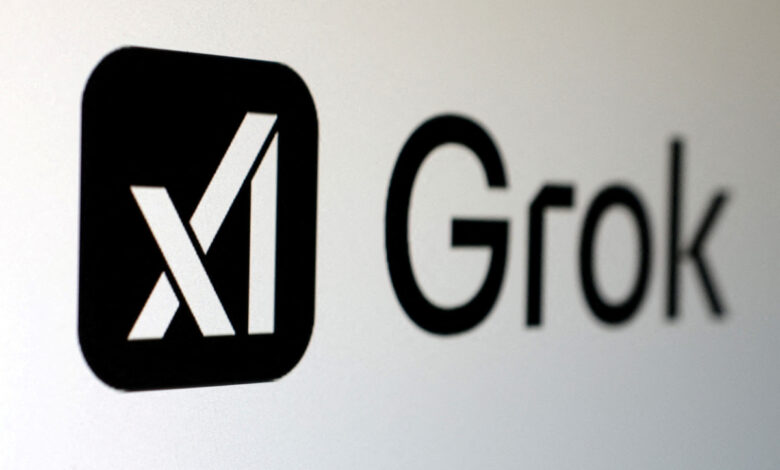 أدانت حكومات وهيئات تنظيمية من أوروبا إلى آسيا محتوى ذا طابع جنسي على تطبيق غروك - Reuters