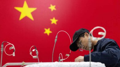 المشروعات تغطي مجالات مثل الحماية البيئية والحد من الانبعاثات الكربونية والقضايا المتعلقة بالأمن - Reuters