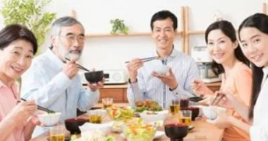 الأرز ليس السبب: سر نحافة اليابانيين يكمن في عادات غذائية أخرى