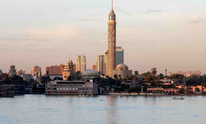 تحويلات المصريين في الخارج وصلت إلى مستوى تاريخي - Reuters