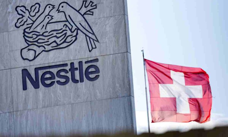 سحب منتجات نستله شمل 25 دولة - Reuters