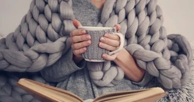 مشروبات تدمر الكلى في الشتاء؟ 5 بدائل صحية تحمي كليتيك